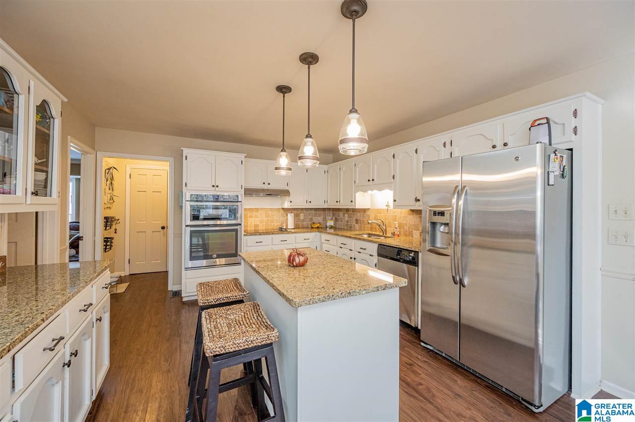 4977 Sussex Road Birmingham, AL 35242 - Photo 8 of 40