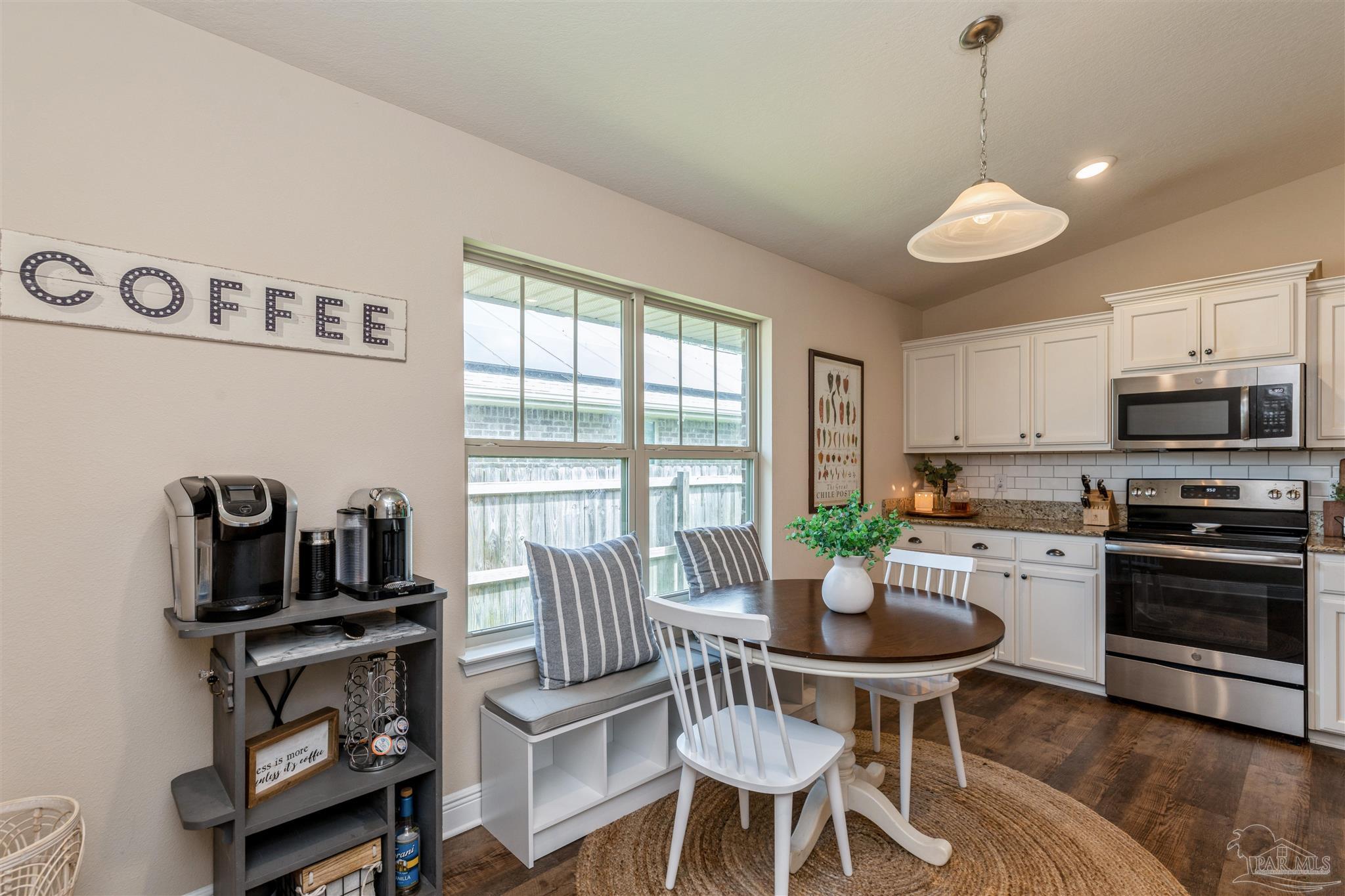 2084 Bergren Road Gulf Breeze, FL 32563 - Photo 16 of 35 Gallery Image 16