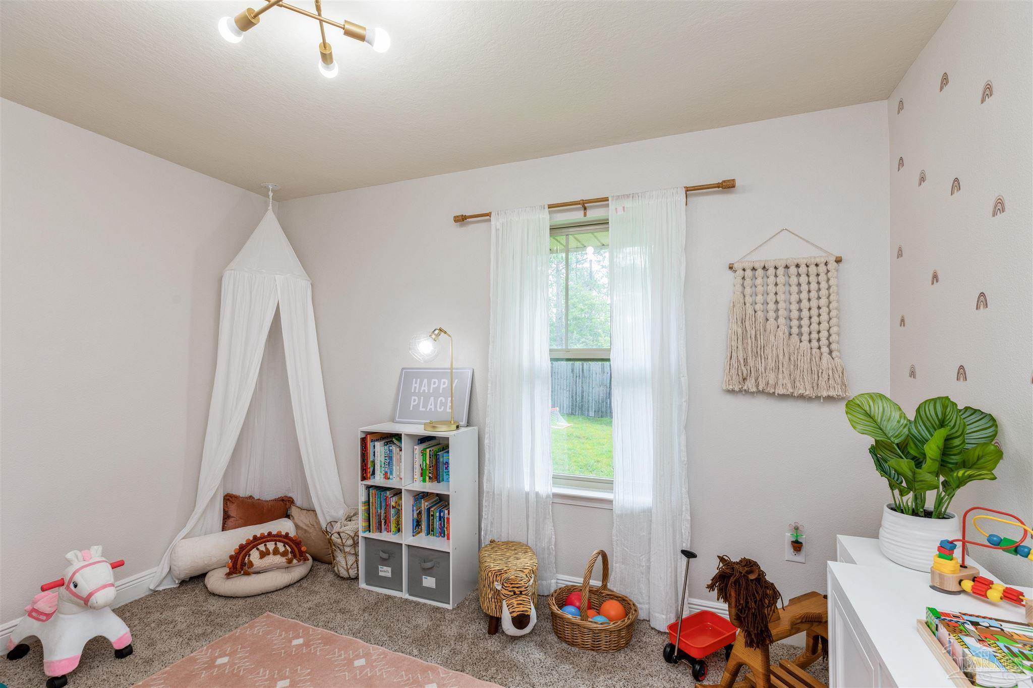 2084 Bergren Road Gulf Breeze, FL 32563 - Photo 23 of 35 Gallery Image 23