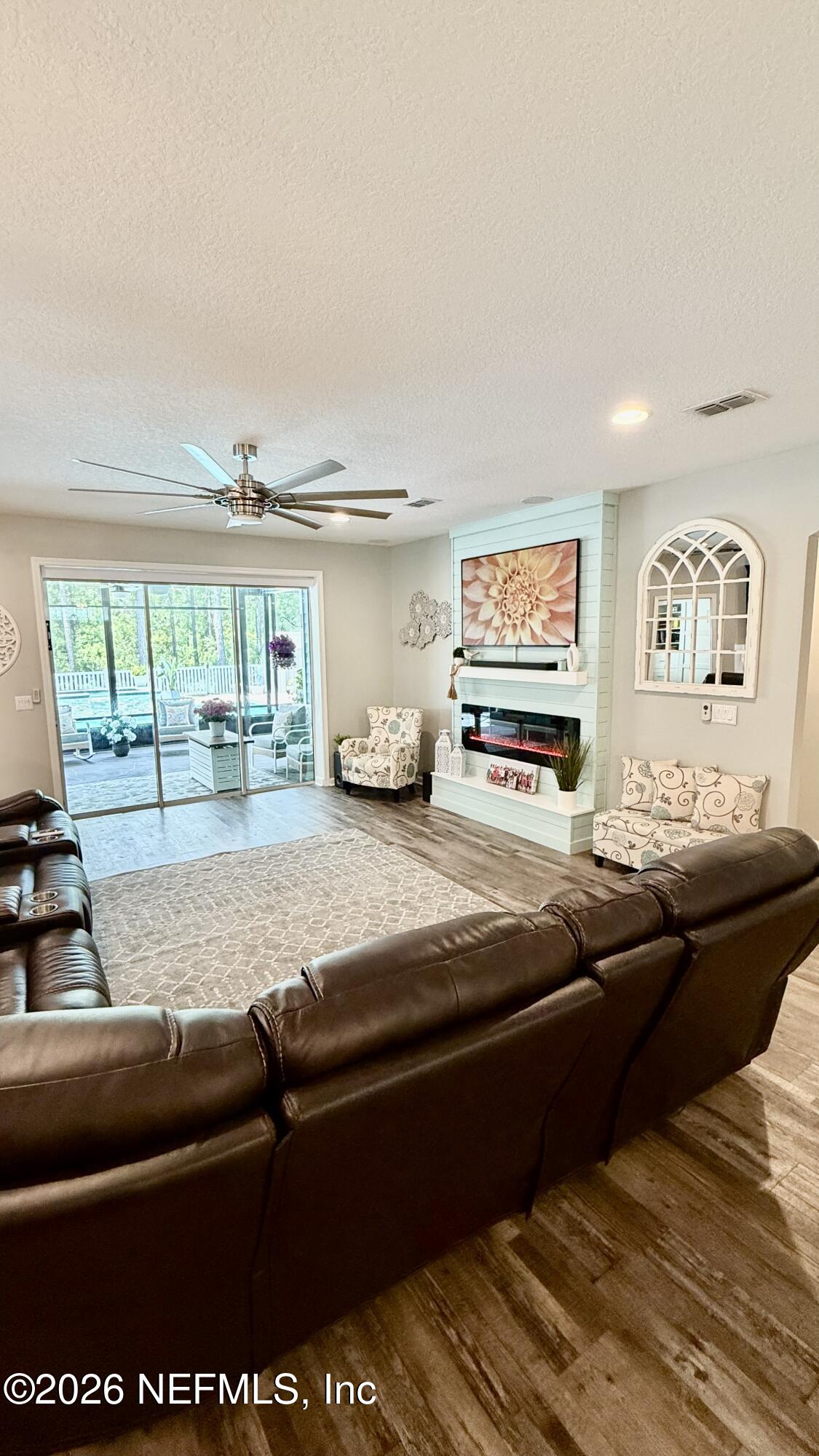 78643 Goldfinch Lane Yulee, FL 32097 - Photo 20 of 60 Dining to Living