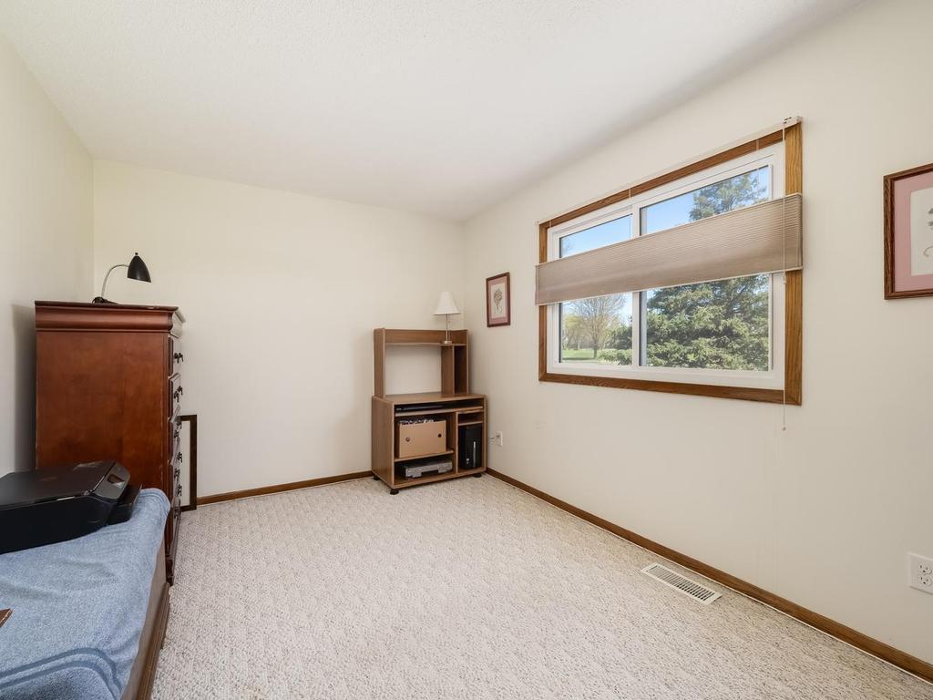 11135 Drake Street Northwest Coon Rapids, MN 55433 - Photo 15 of 17