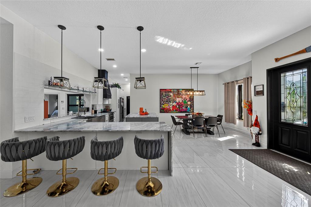 2211 Northeast 43rd Street Lighthouse Point, FL 33064 - Photo 11 of 44