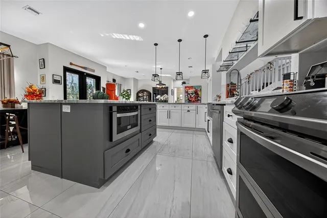 $10,500 | 2211 Northeast 43rd Street, Lighthouse Point, FL 33064