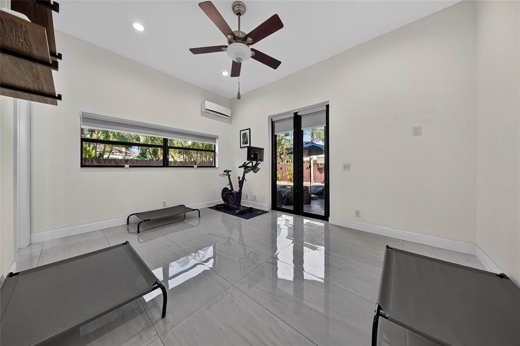 2211 Northeast 43rd Street Lighthouse Point, FL 33064 - Photo 23 of 44