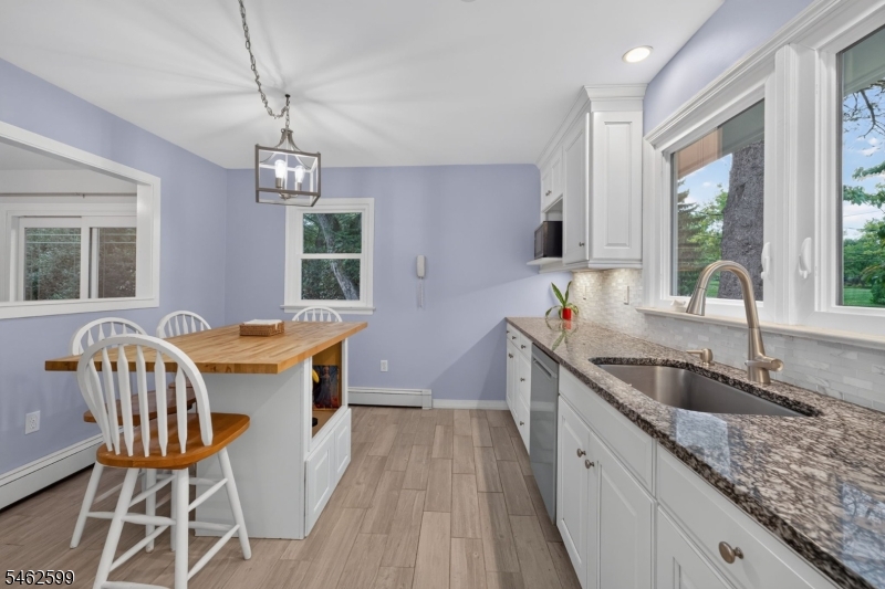 8 Molly Bee Road Flemington, NJ 08822 - Photo 12 of 39 Gallery Image 12