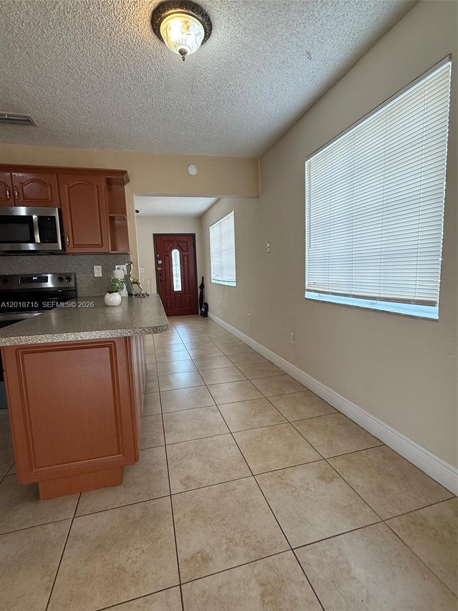 6720 Southwest 21st Street, Unit 1 Miami, FL 33155 - Photo 13 of 26