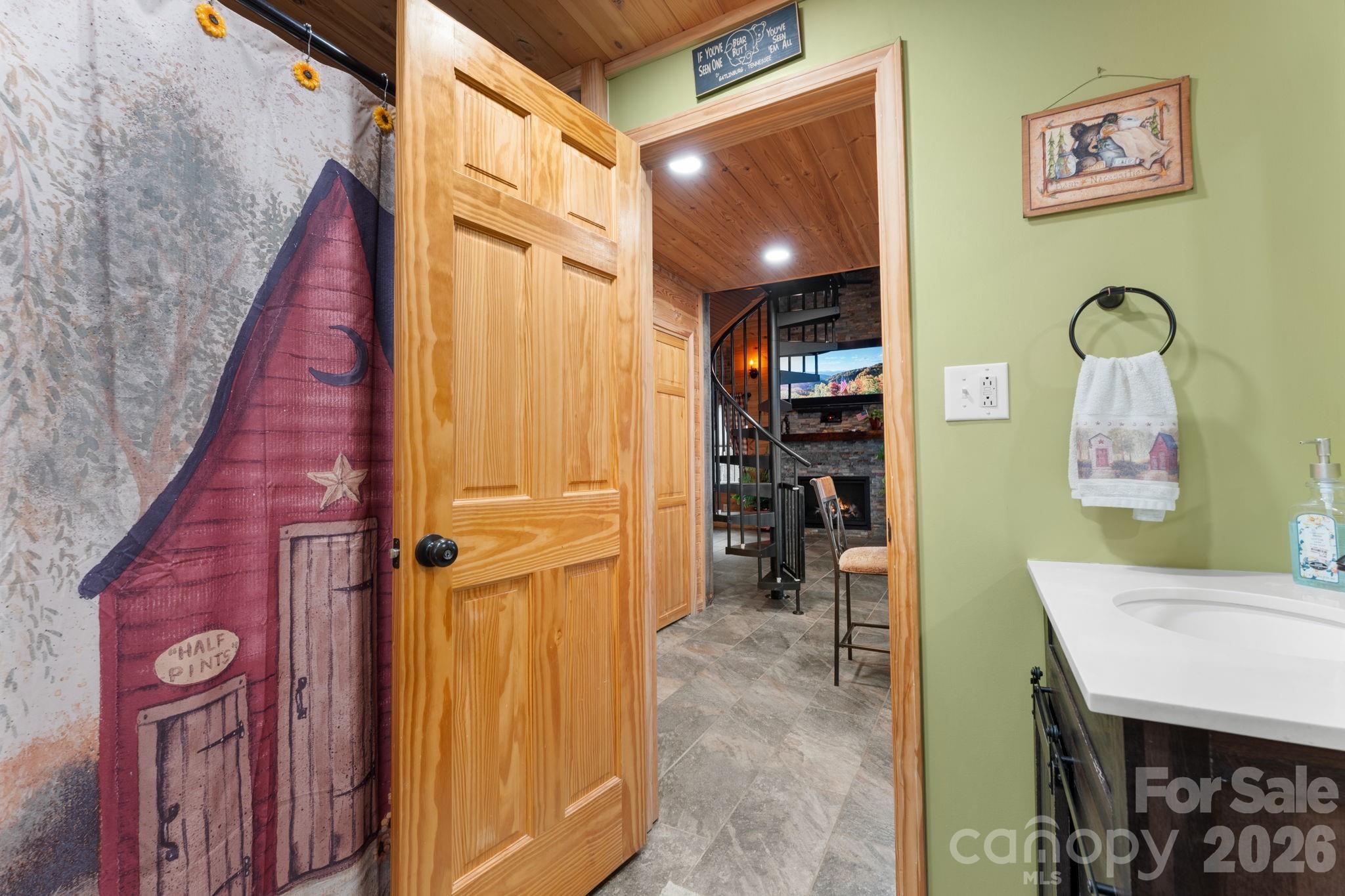 833 Fox Run Road Bryson City, NC 28713 - Photo 31 of 44