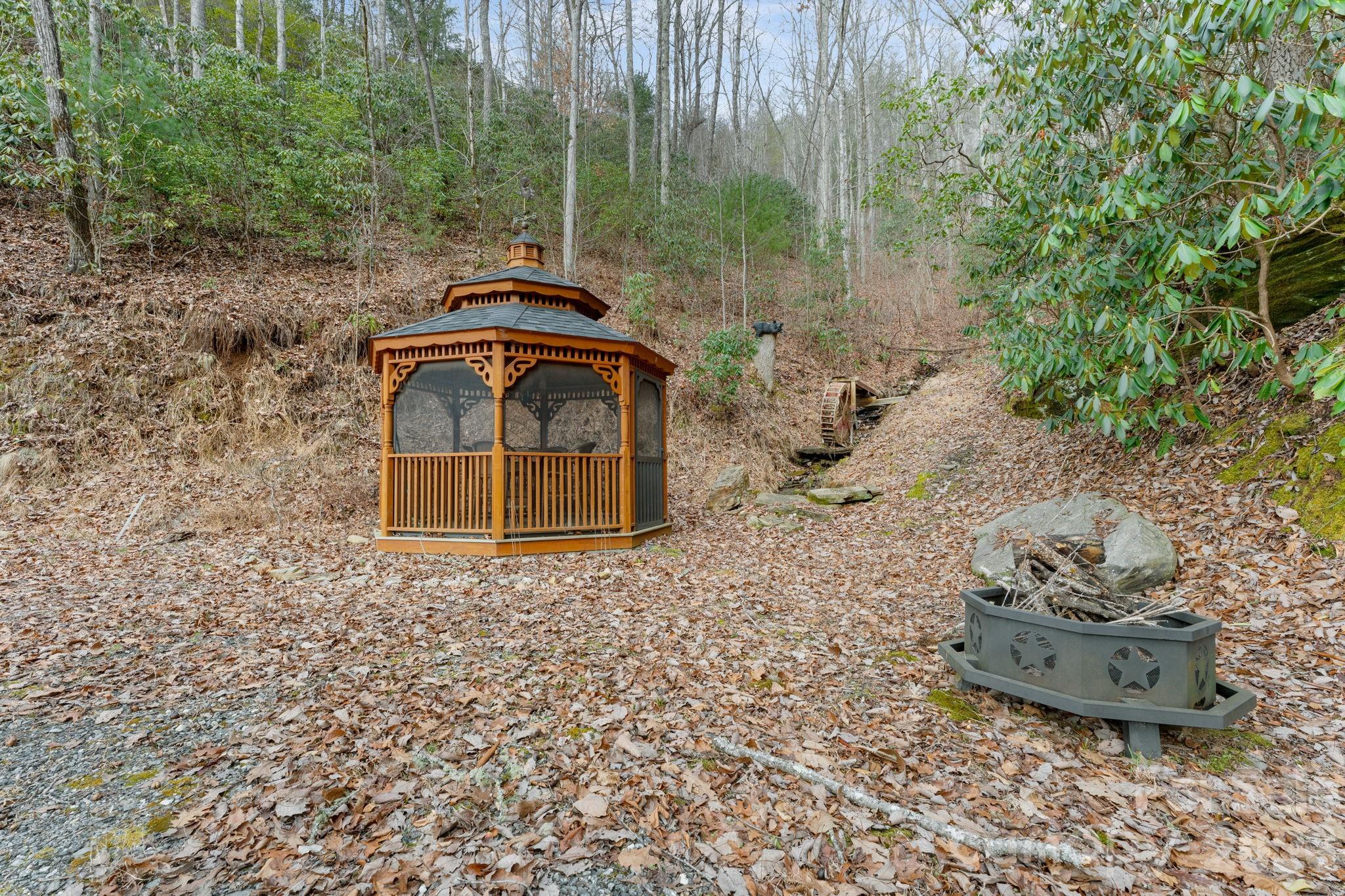 833 Fox Run Road Bryson City, NC 28713 - Photo 36 of 44
