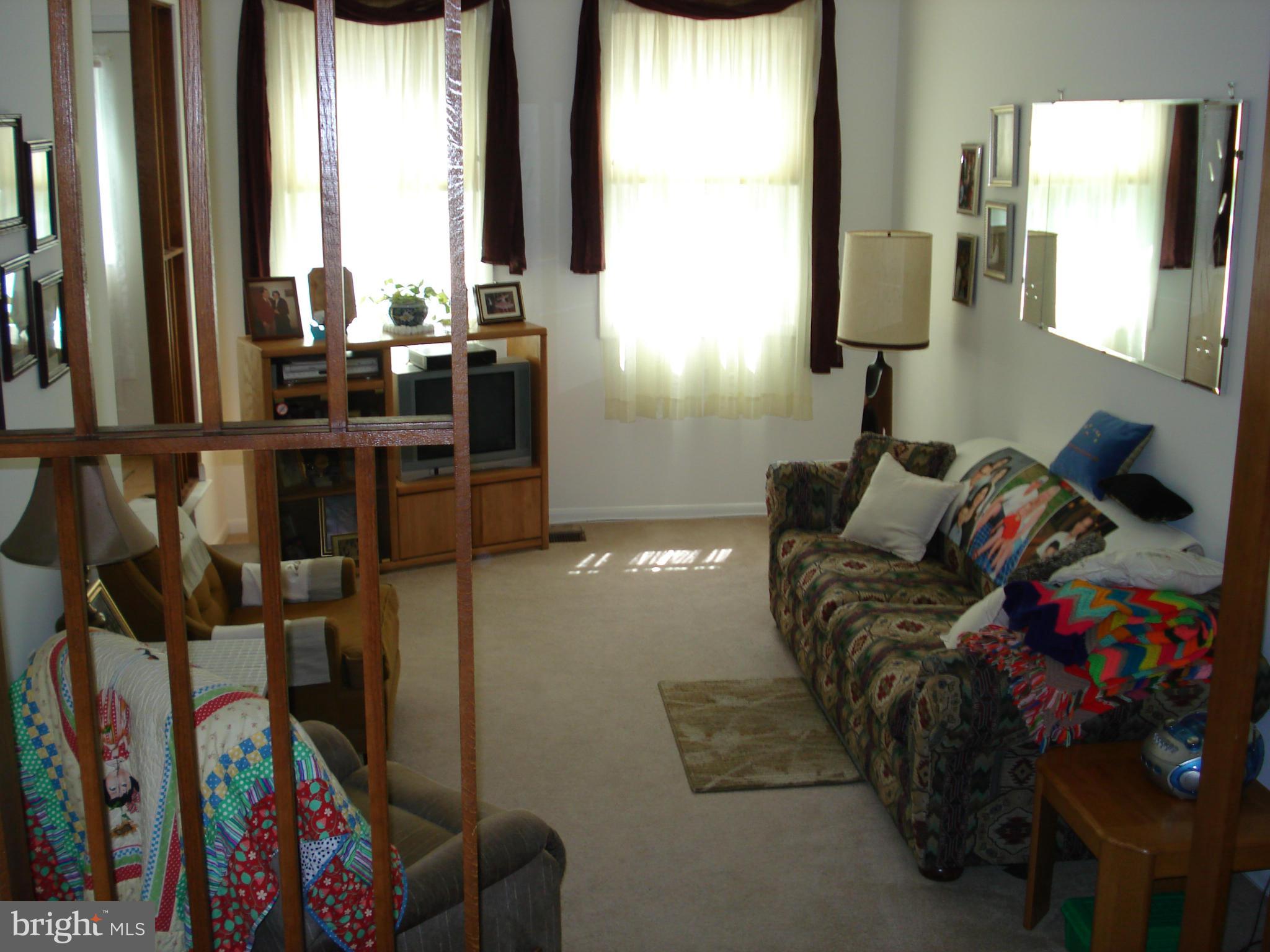 58 Timber Rock Road Gaithersburg, MD 20878 - Photo 5 of 22 Formal Living Room