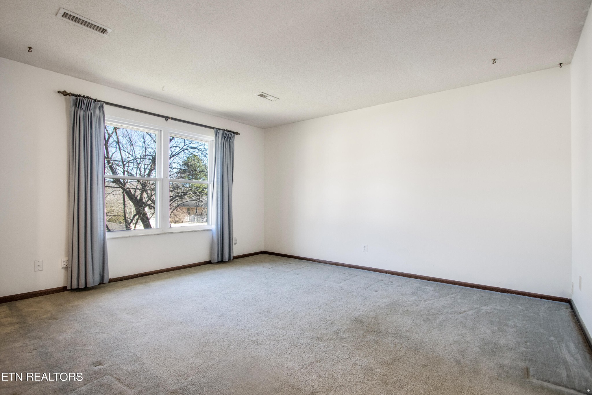 6004 Westmeade Road Knoxville, TN 37921 - Photo 4 of 23 Gallery Image 4