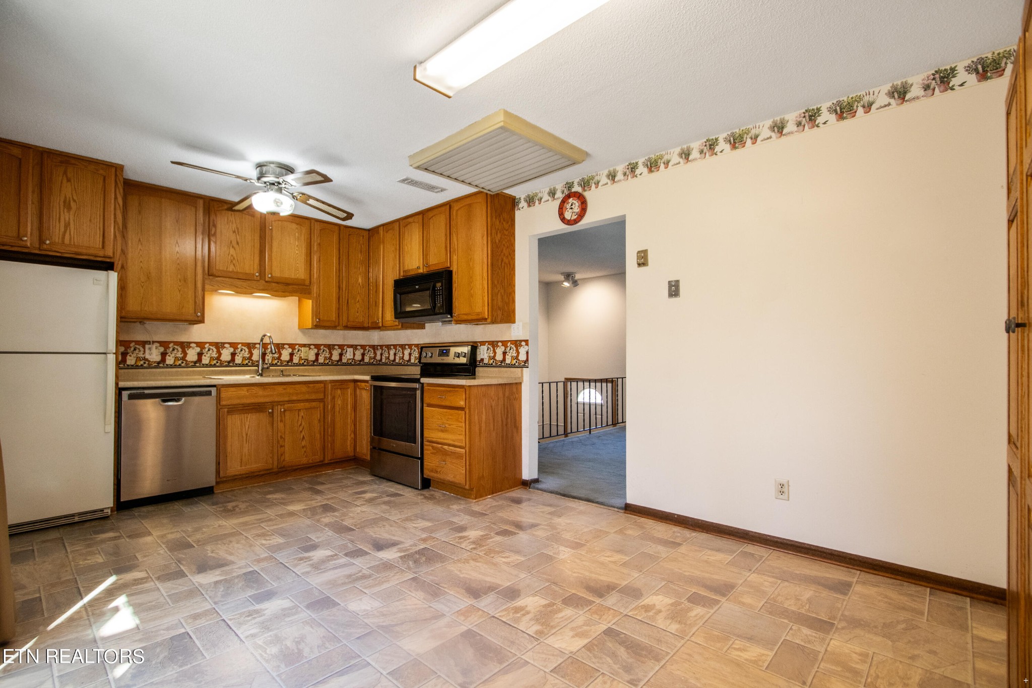 6004 Westmeade Road Knoxville, TN 37921 - Photo 10 of 23 Gallery Image 10