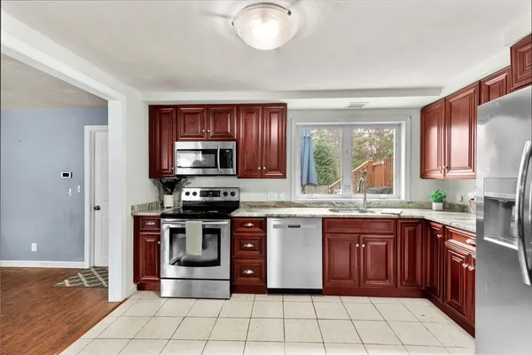 $579,000 | 17 Ralph Road, Raynham, MA 02767