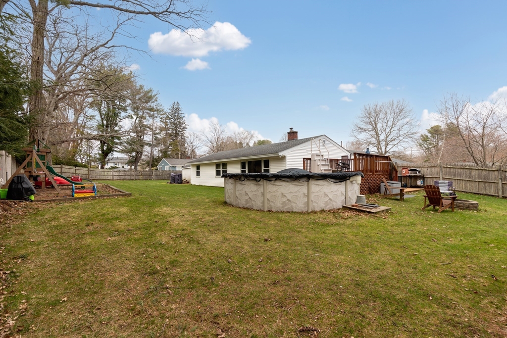 17 Ralph Road Raynham, MA 02767 - Photo 6 of 33