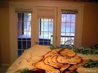 655 North Fairgrounds Road Imlay City, MI 48444 - Photo 14 of 14 Fairgrounds Master Bedroom-Hot T