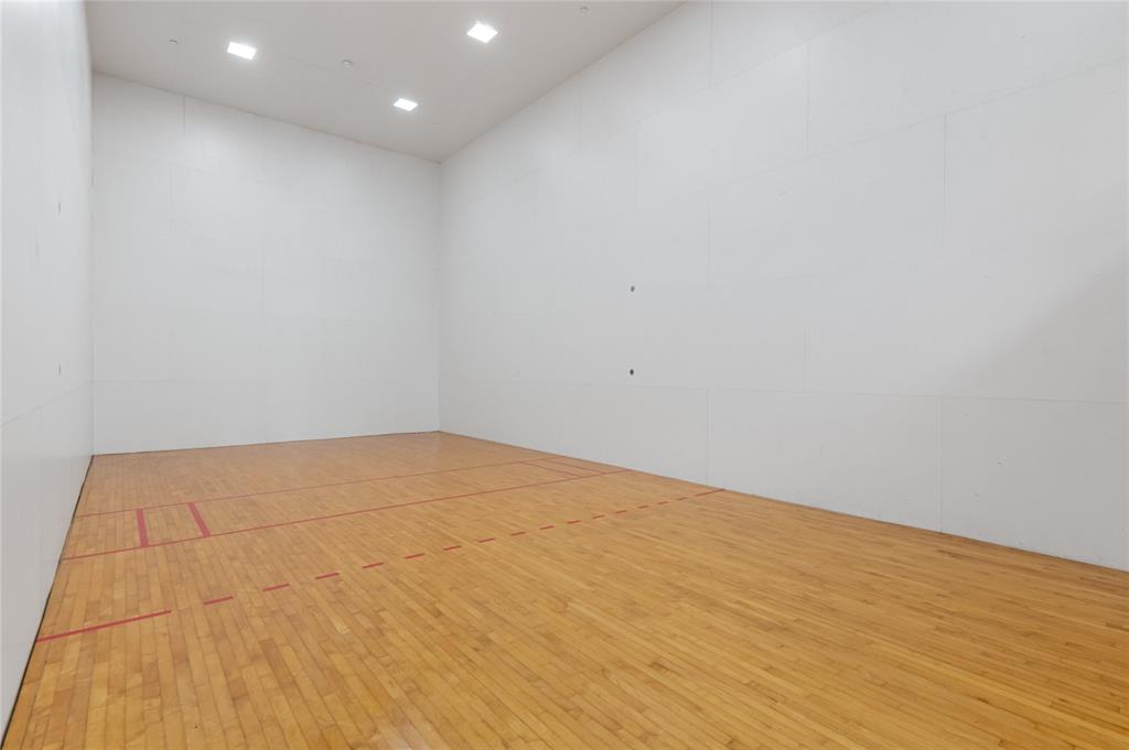 511 Southeast 5th Avenue, Unit 1906 Fort Lauderdale, FL 33301 - Photo 43 of 64 a view of empty room