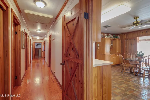 $459,000 | 16000 Moragas Lane, Kiln, MS 39556