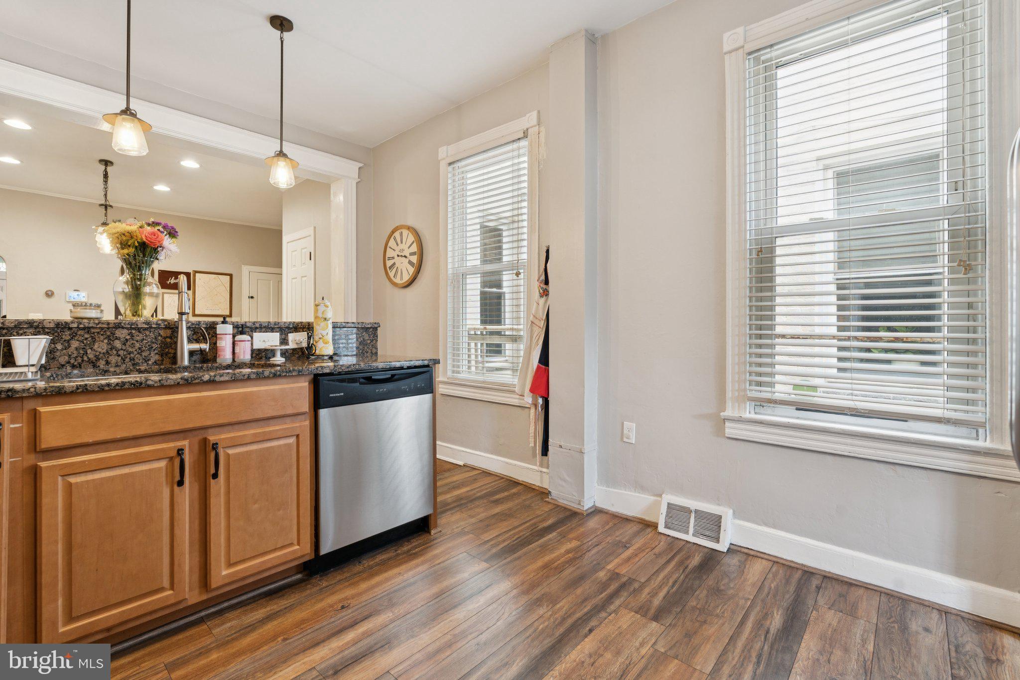 3011 O Donnell Street Baltimore, MD 21224 - Photo 14 of 33