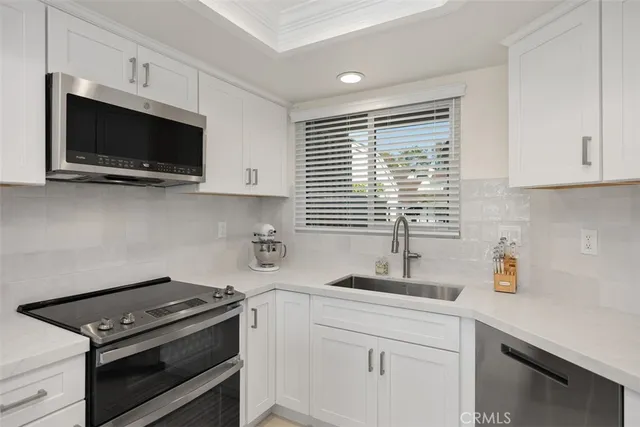 $910,000 | 5 Sage Hill Lane, Laguna Hills, CA 92653