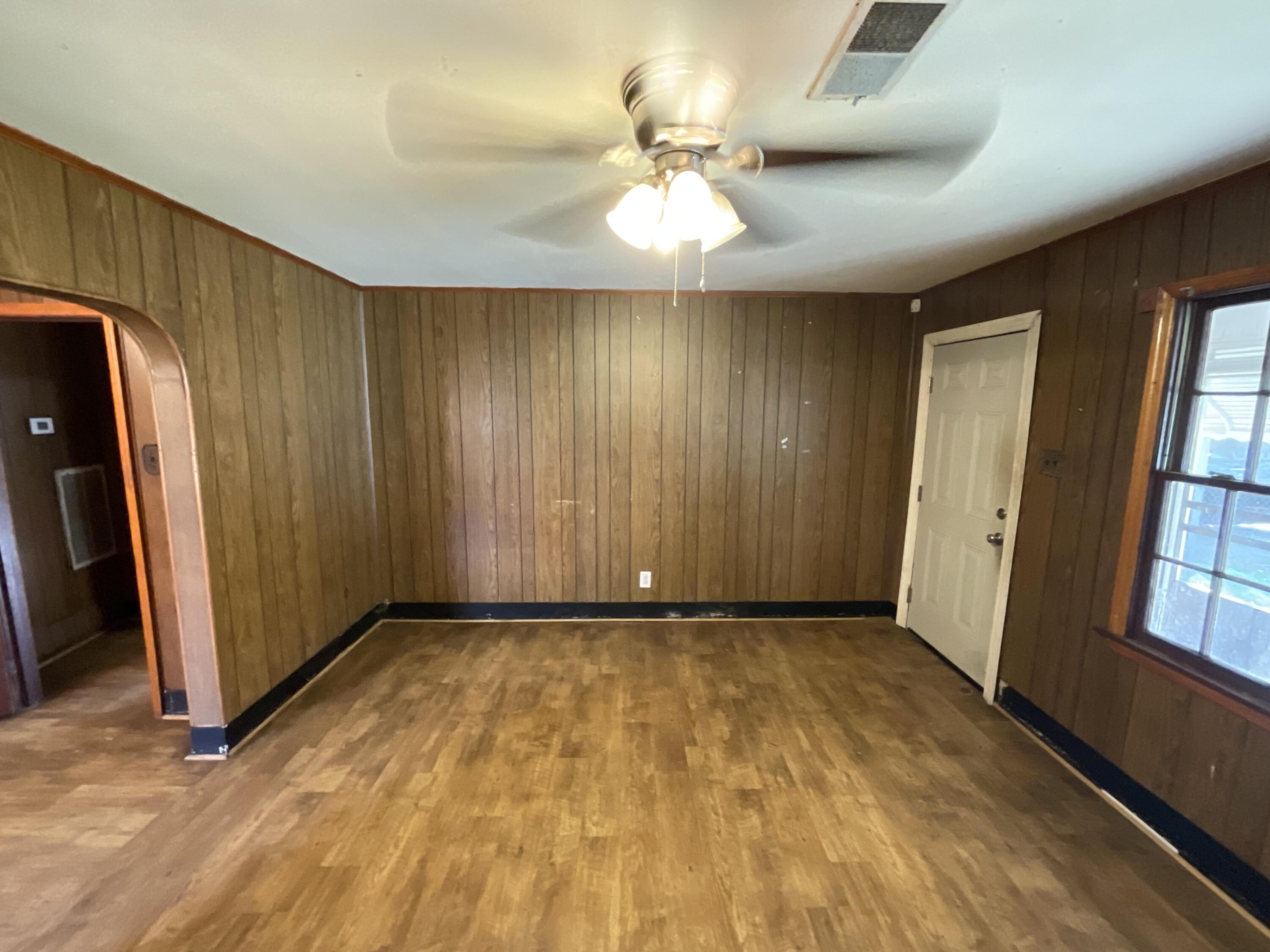 1694 Douglas Street Augusta, GA 30901 - Photo 2 of 14 Living Room