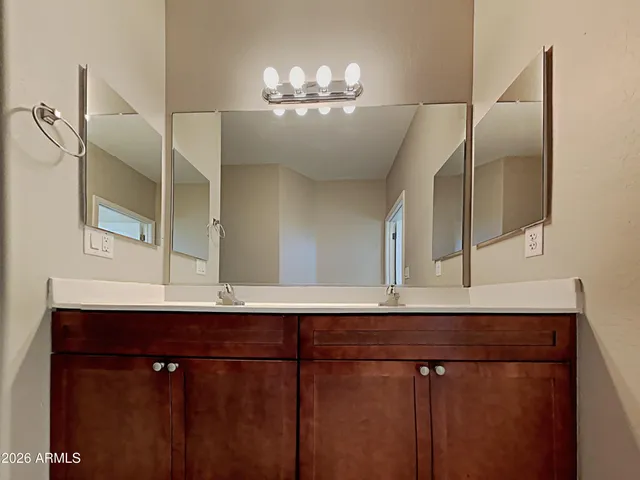 $2,100 | 1839 West Minton Street, Phoenix, AZ 85041