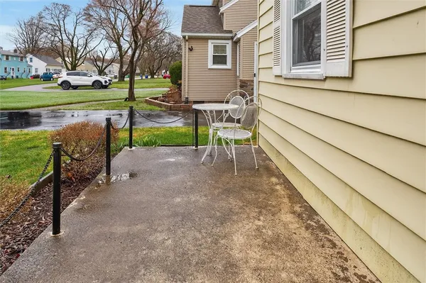 $189,900 | 89 Haddon Road, Greece, NY 14626