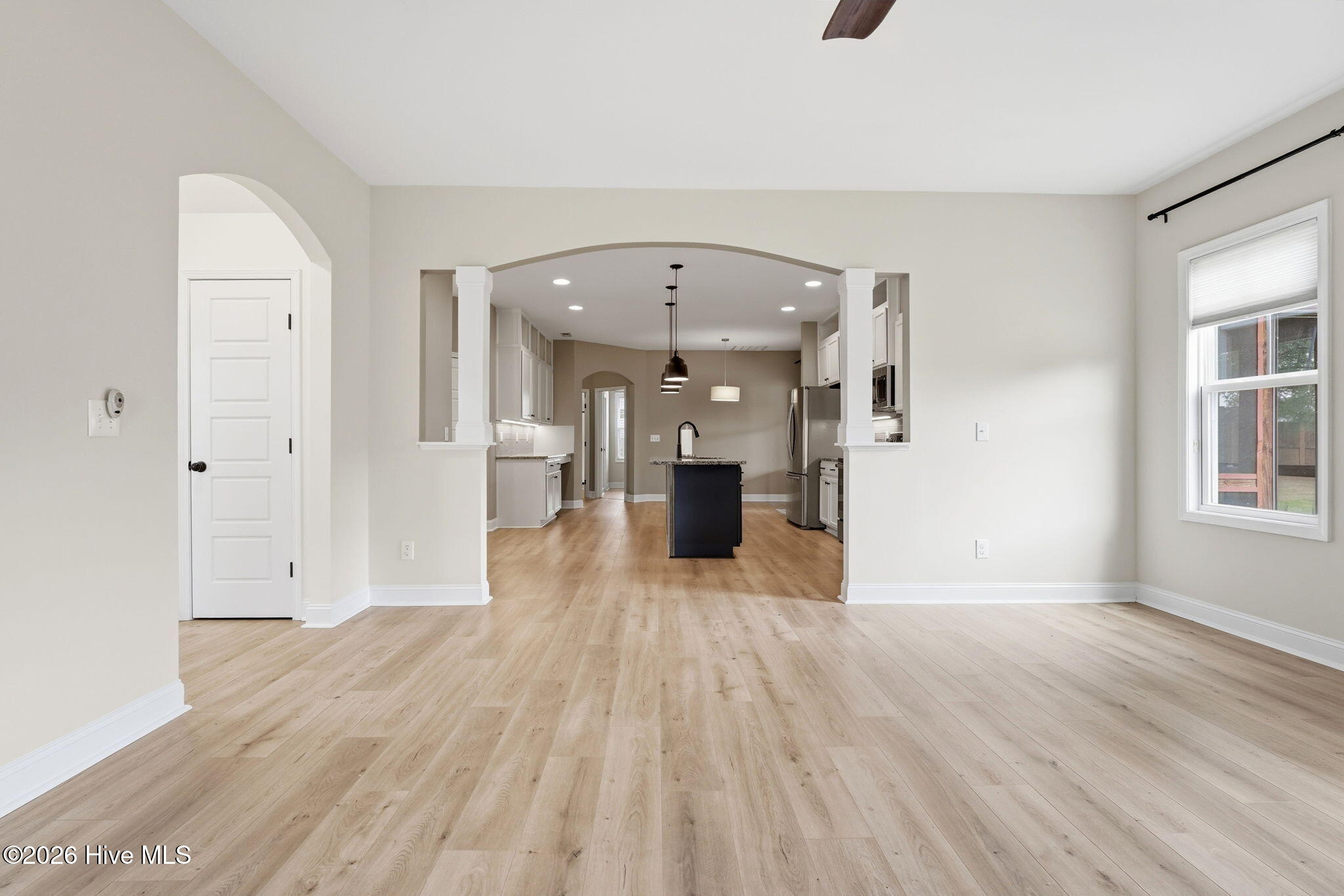 114 Sandy Springs Road Aberdeen, NC 28315 - Photo 12 of 59 Living Room