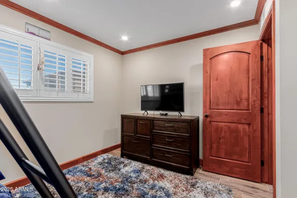 $2,000 | 5525 East Thomas Road, Unit E3, Phoenix, AZ 85018