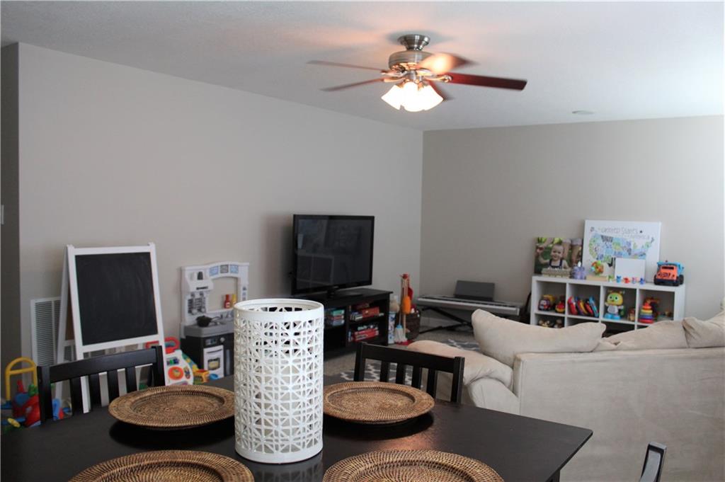 11193 Schoolhouse Road Fishers, IN 46037 - Photo 14 of 32 Gallery Image 14