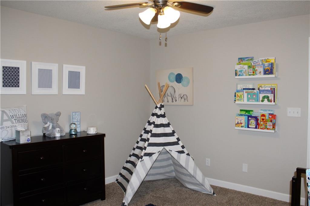 11193 Schoolhouse Road Fishers, IN 46037 - Photo 20 of 32 Gallery Image 20