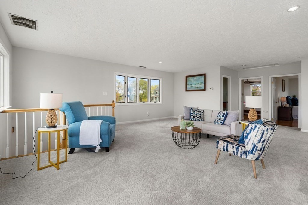 24 Wendell Road Nahant, MA 01908 - Photo 7 of 42 Gallery Image 7