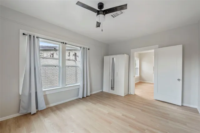 $1,875 | 615 Pacific Street, Houston, TX 77006