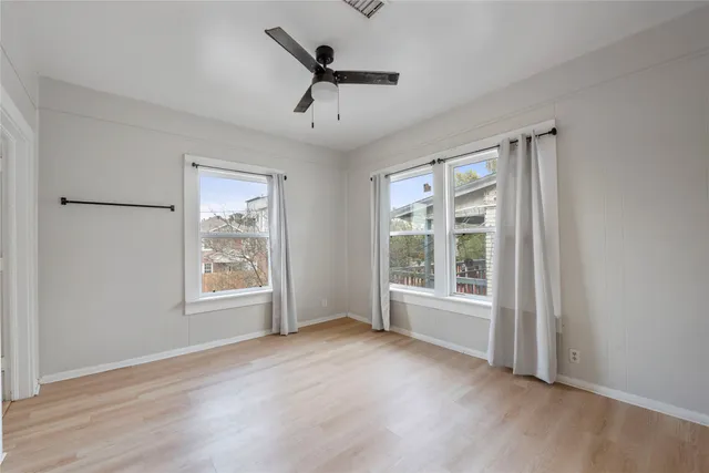 $1,875 | 615 Pacific Street, Houston, TX 77006