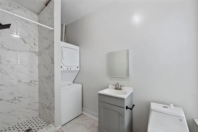 $1,875 | 615 Pacific Street, Houston, TX 77006