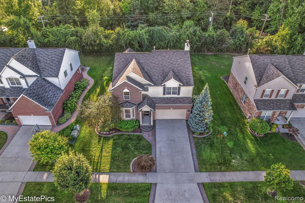 3526 Everett Drive Rochester Hills, MI 48307 - Photo 2 of 64