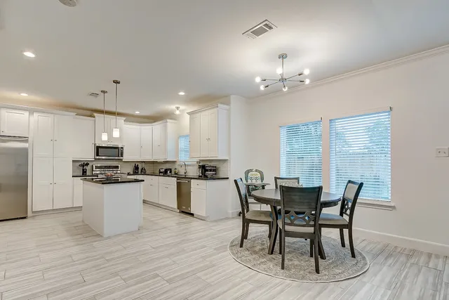 $2,600 | 14510 Sanour Drive, Houston, TX 77095