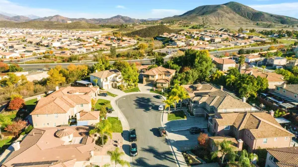 $899,000 | 32724 Salvia Circle, Winchester, CA 92596