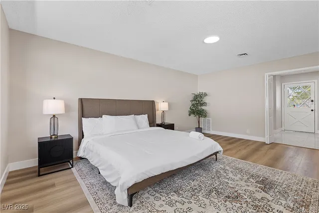 $4,388 | 2420 Laurie Drive, Las Vegas, NV 89102