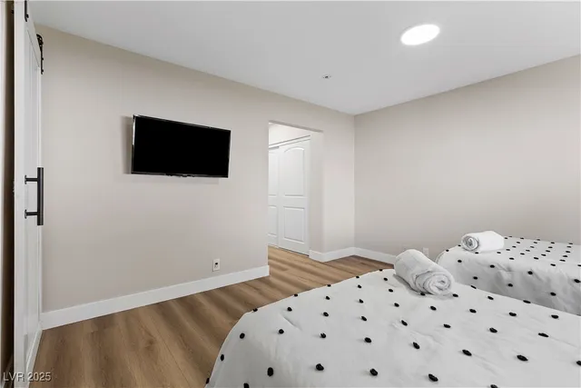 $4,388 | 2420 Laurie Drive, Las Vegas, NV 89102