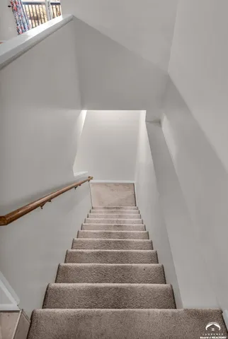 $265,000 | 1522 Legend Trail Drive, Unit B, Lawrence, KS 66047