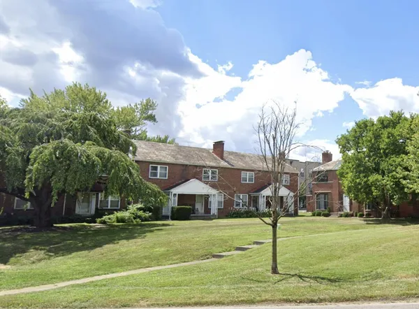 $270,000 | 1693 Northwest Boulevard, Columbus, OH 43212