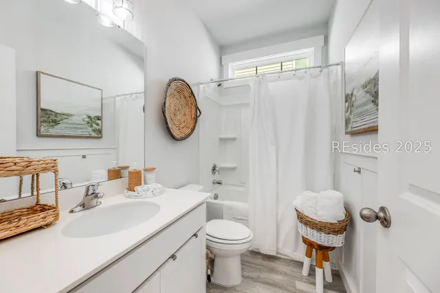 $355,900 | 74 Whispering Oaks Circle, Okatie, SC 29909