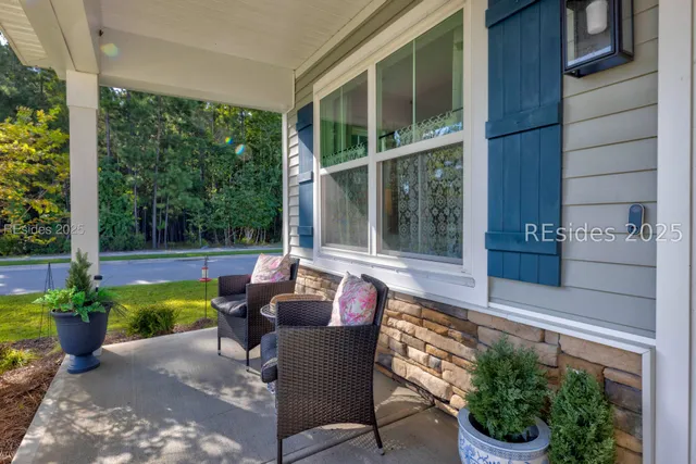 $355,900 | 74 Whispering Oaks Circle, Okatie, SC 29909