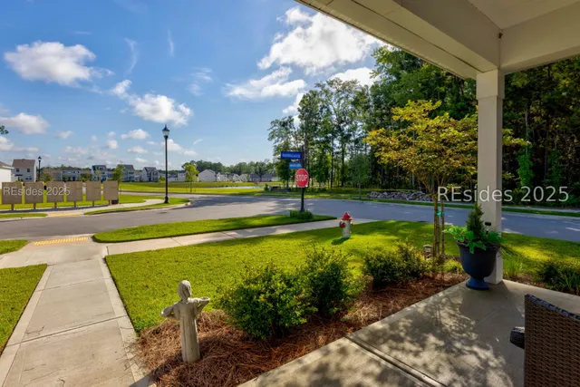 $355,900 | 74 Whispering Oaks Circle, Okatie, SC 29909