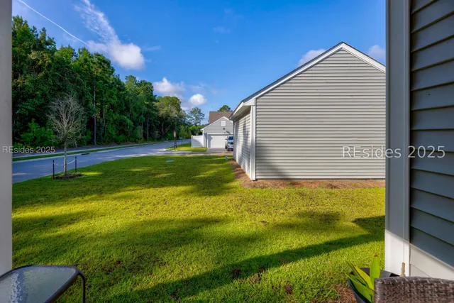 $355,900 | 74 Whispering Oaks Circle, Okatie, SC 29909