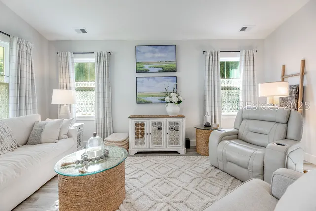 $355,900 | 74 Whispering Oaks Circle, Okatie, SC 29909