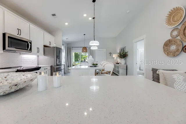 $355,900 | 74 Whispering Oaks Circle, Okatie, SC 29909