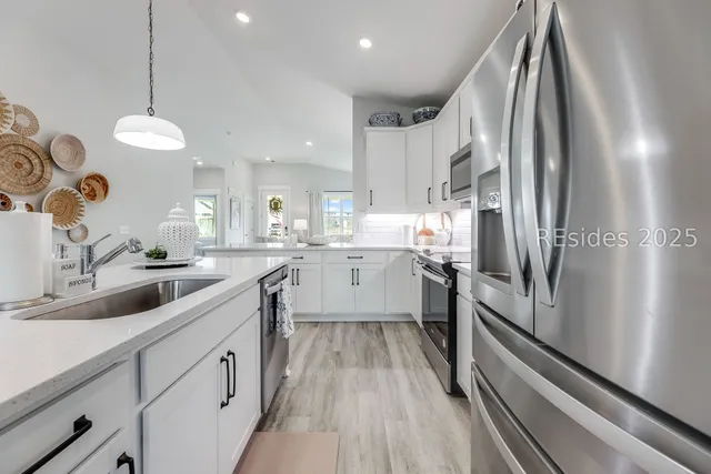 $355,900 | 74 Whispering Oaks Circle, Okatie, SC 29909