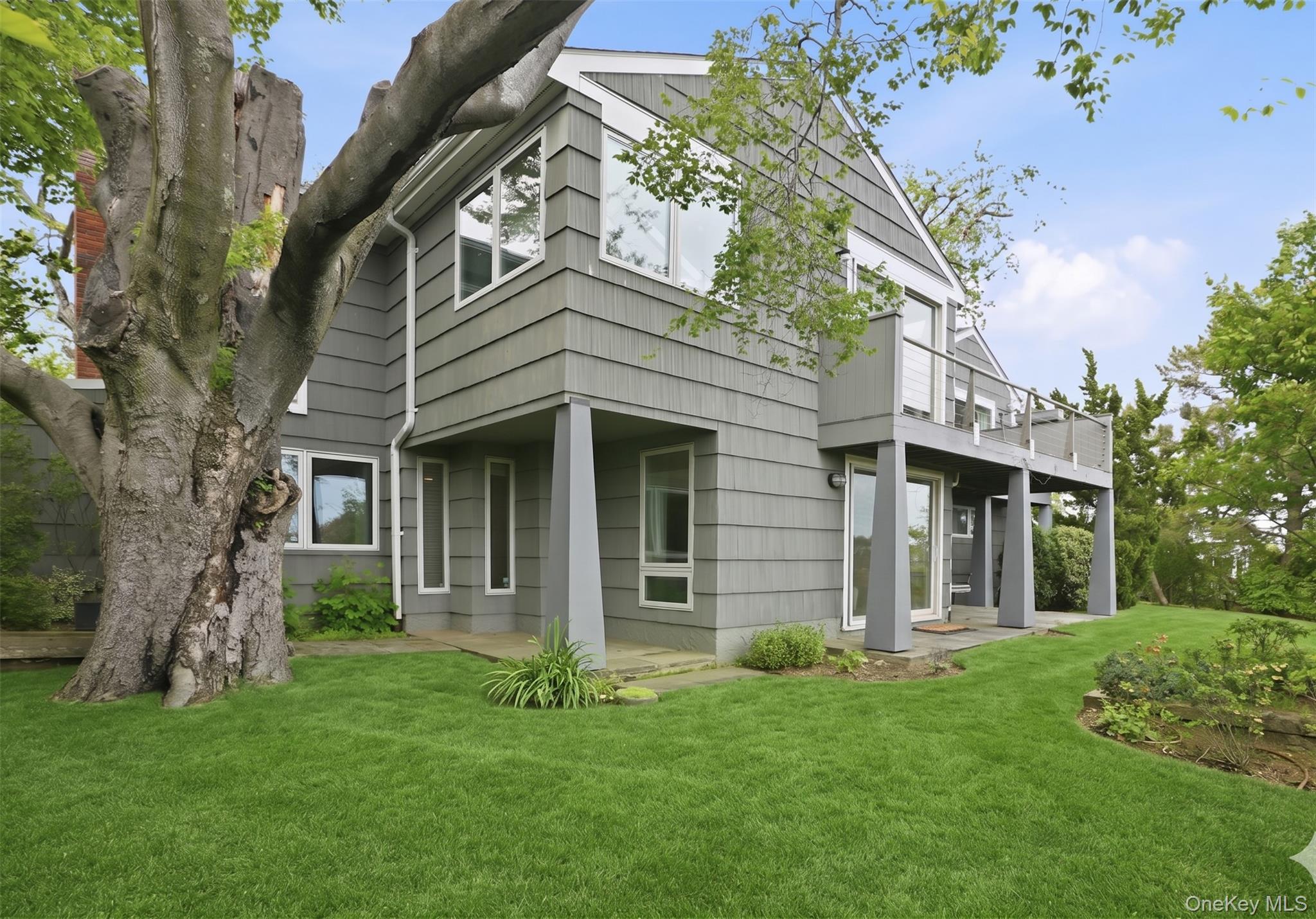 55 Hampton Ovl New Rochelle, NY 10805 - Photo 25 of 28