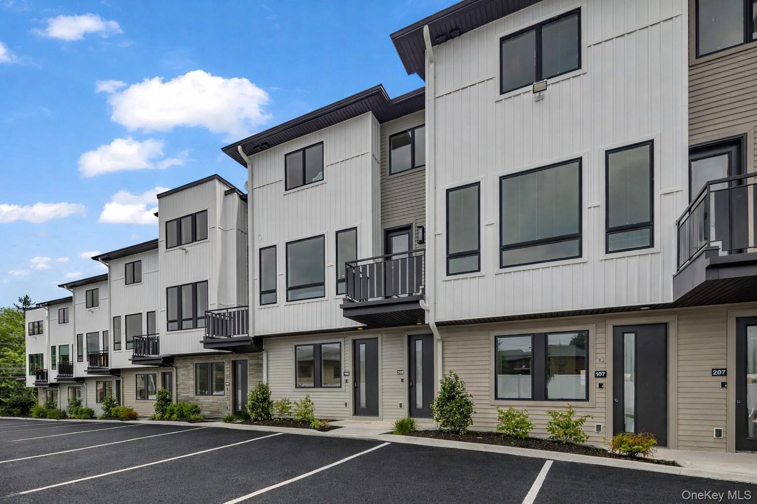 17 Union Road, Unit 205 Spring Valley, NY 10977 - Photo 2 of 40 Front of Structure