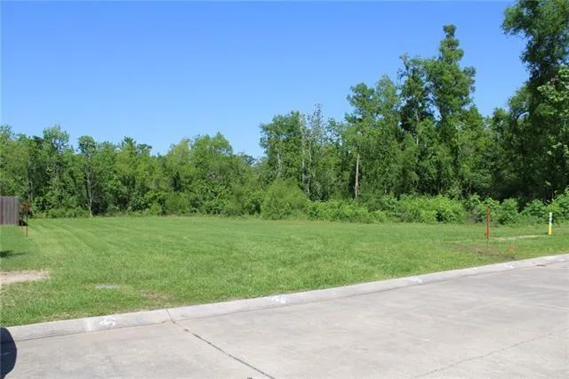 $70,000 | 629 DeSoto Drive, Laplace, LA 70068